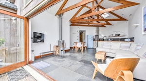 Porthcothan Cottage image 8