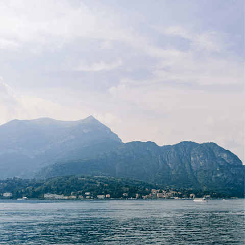 Experience the majestic beauty of Lake Como