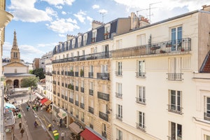 Peaceful in Paris image 10