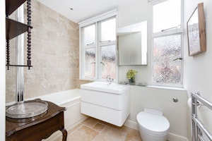 West End Chic image 6