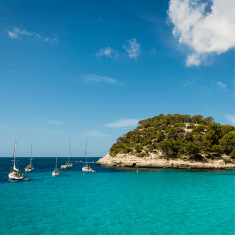 Stay just a fifteen-minute walk from Marina of Cala'n Bosch