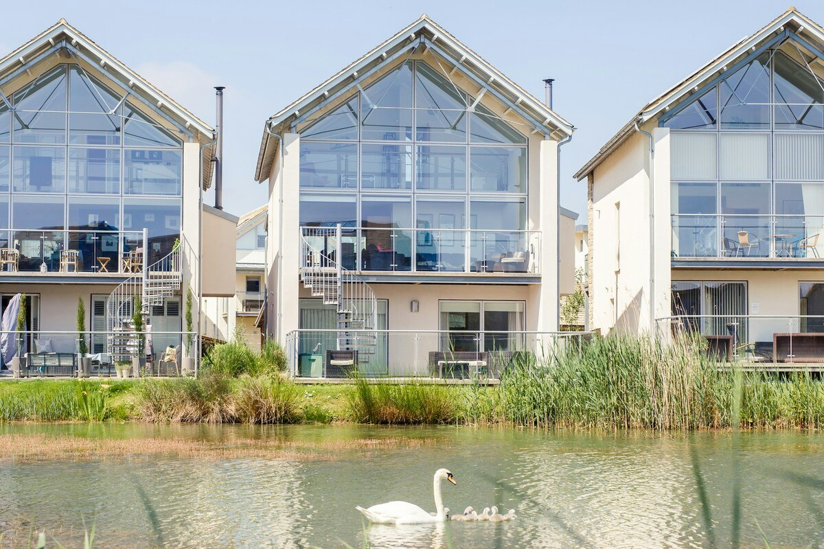 Duckdown Lodge, South West England