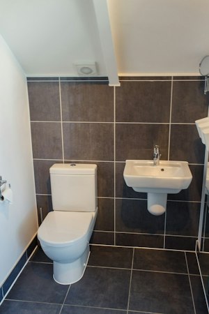 Duckdown Lodge image 9