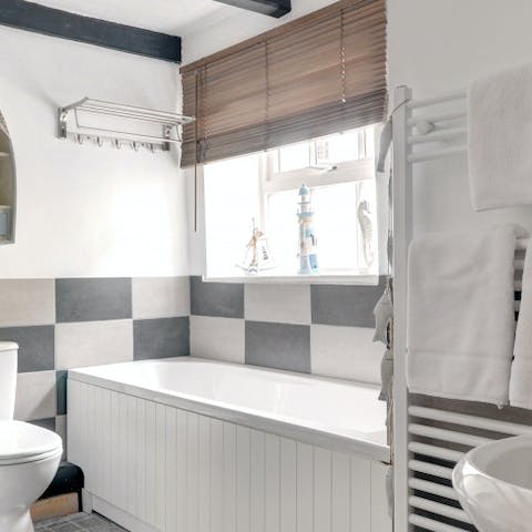 Unwind in the bathtub at the end of a day of discovering Whitby