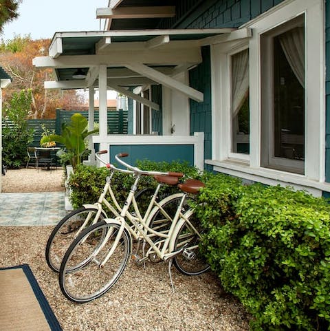 Get to know the local neighbourhood on two wheels