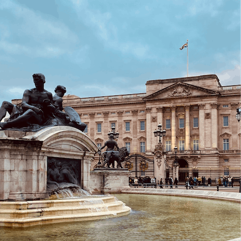 Visit Buckingham Palace, just over a ten-minute stroll from this home
