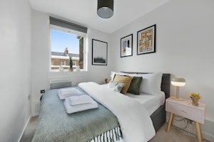 Blue Belgravia image 4