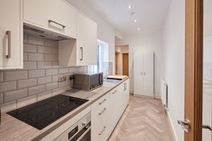 Cosy Caernarfon image 13