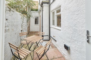 Cosy Caernarfon image 9