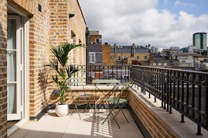 The London View image 5