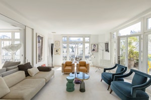 Rue Vavin image 1