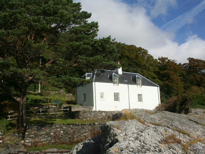 Moonlight Loch main image