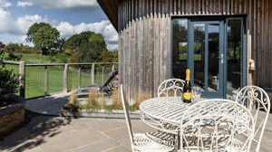 Rose Barn image 11