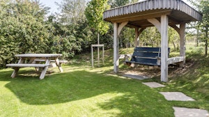 Rose Barn image 6