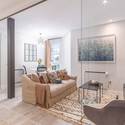 Put your feet up and relax in the soothing living space