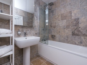 Charm of Bath image 15
