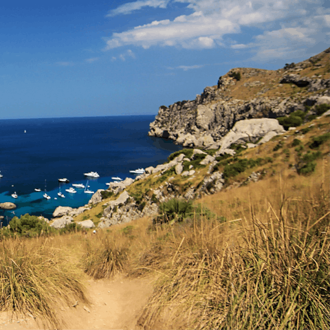 Explore the stunning coastline of Pollença and find incredible viewpoints