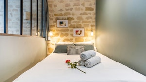 Parisian Mews image 4
