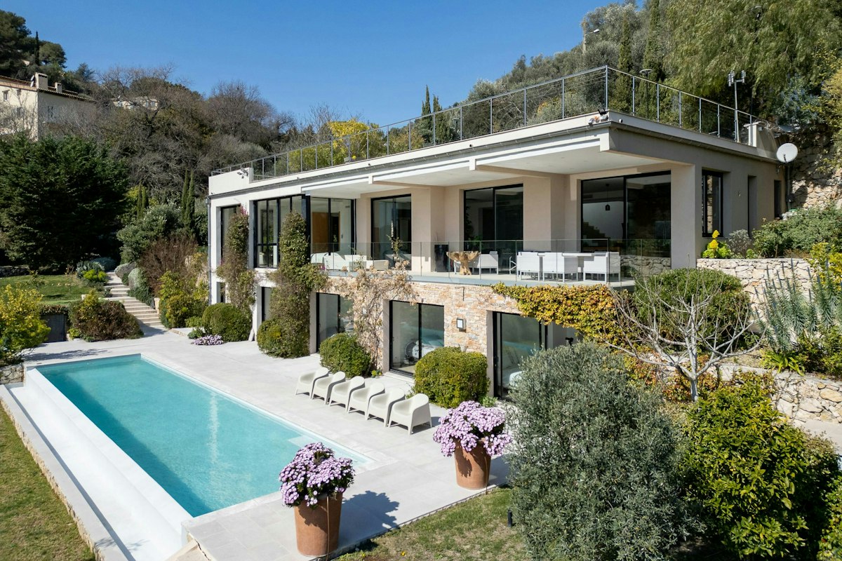 Azure Amour, Provence-Alpes-Côte d'Azur