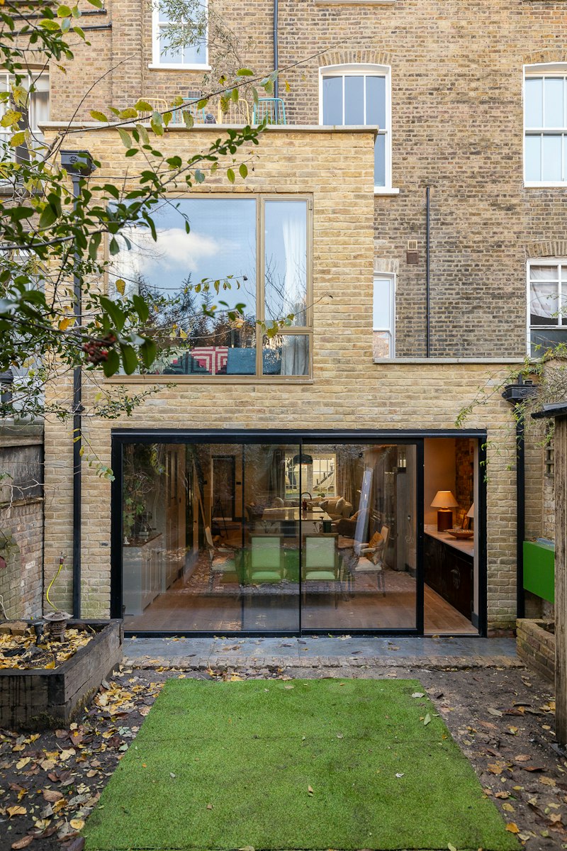 London Primrose additional image