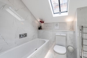 Belgravia Glamour image 13