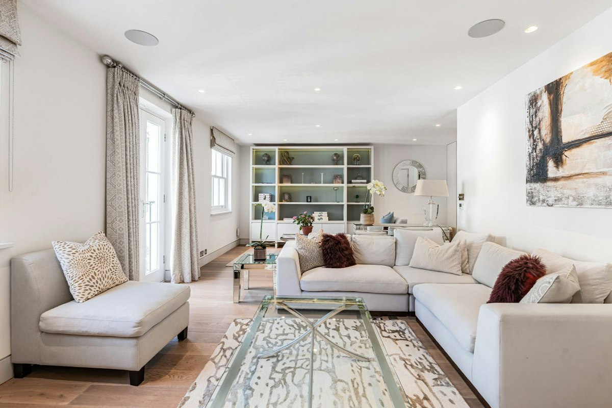 Belgravia Glamour