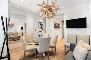 Belgravia Glamour image 6