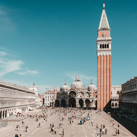 Explore the city on your doorstep – your home is around a fifteen-minute walk from St Mark's Square