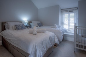 Daisy Cottage image 12