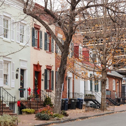 Explore your Georgetown neighbourhood – the historic Old Stone House is a two-minute walk away