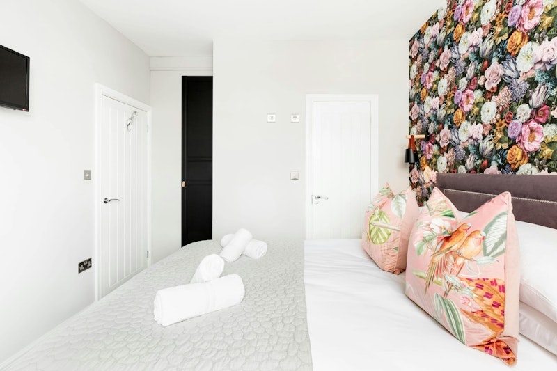 Luxe Sanctuary additional image