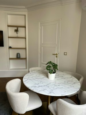 The Parisian Getaway image 2