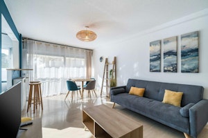 Cannes Breeze image 10