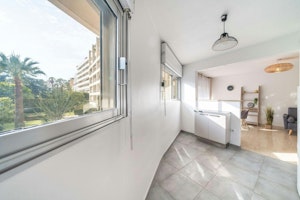 Cannes Breeze image 8