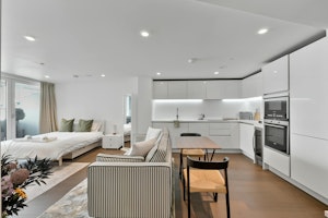 East London Abode image 1