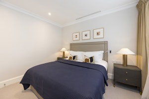 Knightsbridge Abode image 5