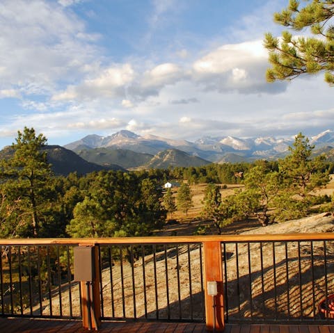 Admire 360º views of the Rocky Mountains 