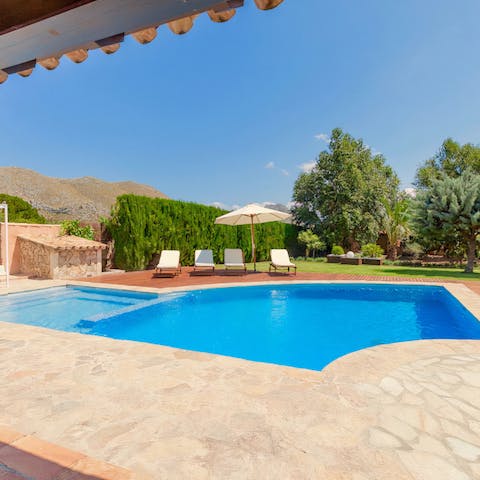 Escape the Mallorcan heat in the pristine swimming pool