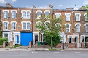 Crouch Hill Charms image 13