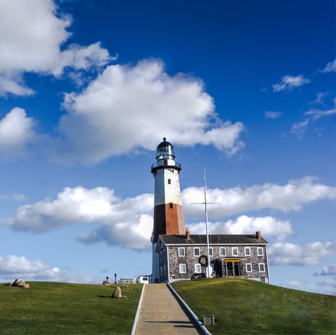 Experience the beauty and serenity of the famous Montauk Point Lighthouse