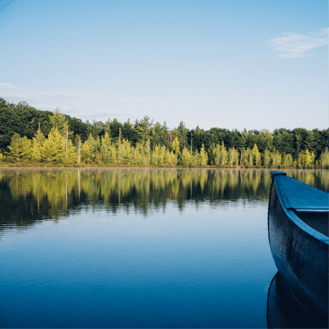 Head to Lake St. Cassien to indulge in some water sports