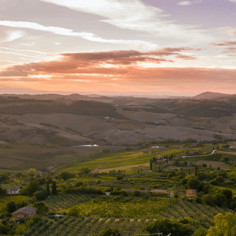 Spend long days hiking the gorgeous Italian countryside that surrounds the holiday home