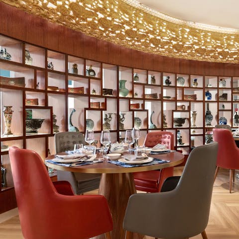 Enjoy luxurious evenings in one of the spectacular restaurants