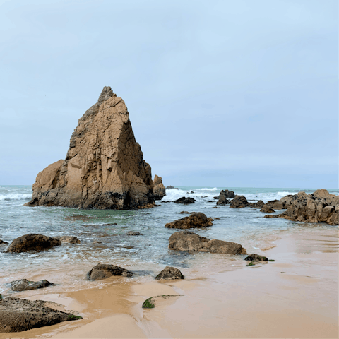 Stroll along the beaches of Aroeira and dip your toes in the sea