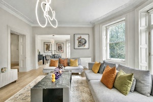 Cadogan Contemporary image 1