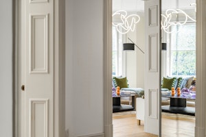 Cadogan Contemporary image 14