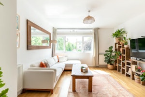 Clapham Rest image 13