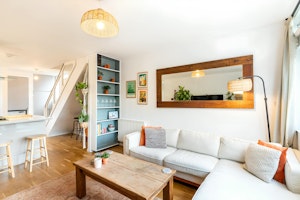 Clapham Rest image 9