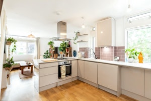 Clapham Rest image 4