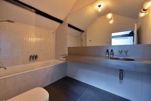 Posh Peaks image 10